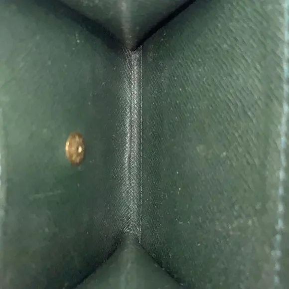 Louis Vuitton Taiga Green  3 Cult Card Wallet W/ Dust Bag - Picture 12 of 16